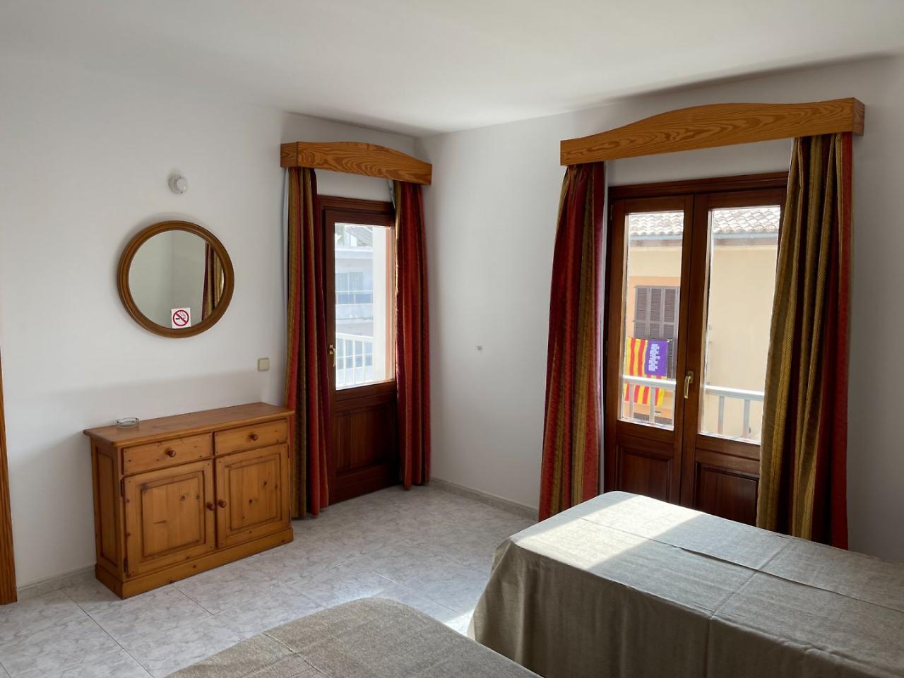 Gallu Hotell 3*